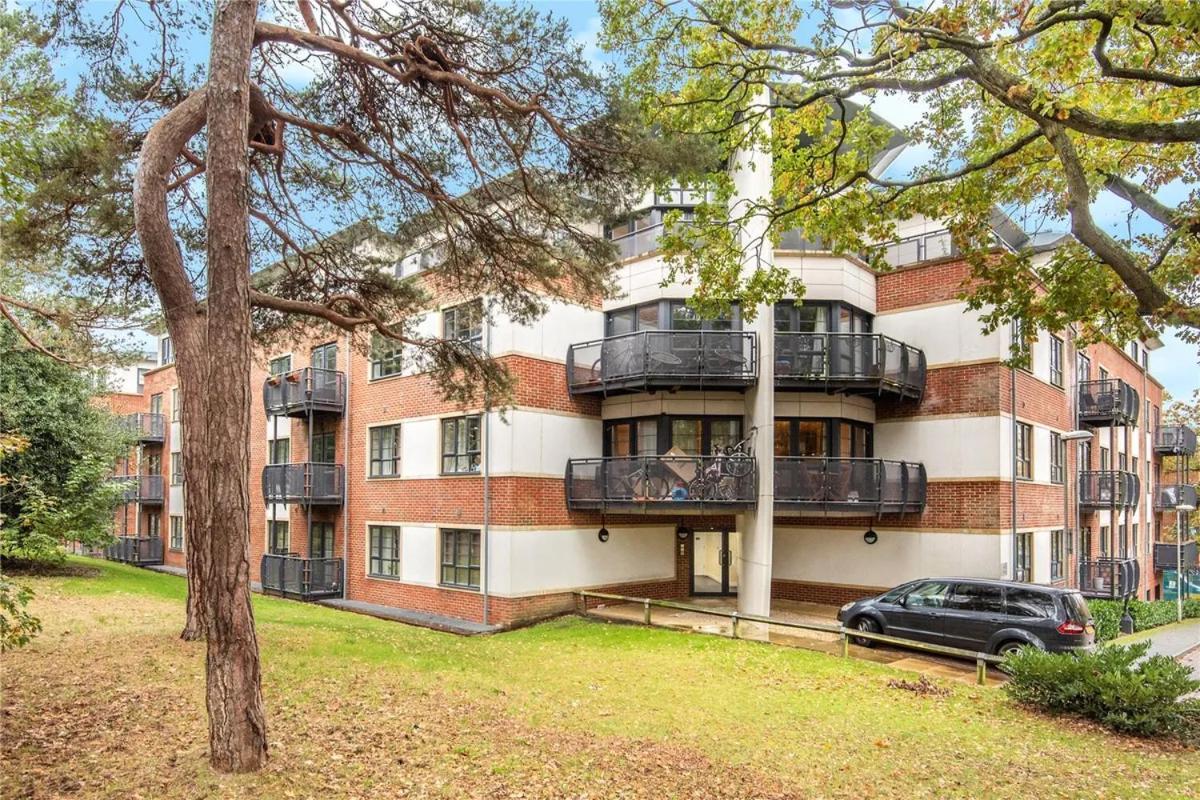 Luxury Apartments - Wallis Square, Farnborough Farnborough  Eksteriør bilde